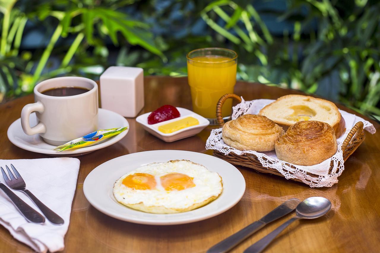 Hotel Los Balcones 포펜 외부 사진