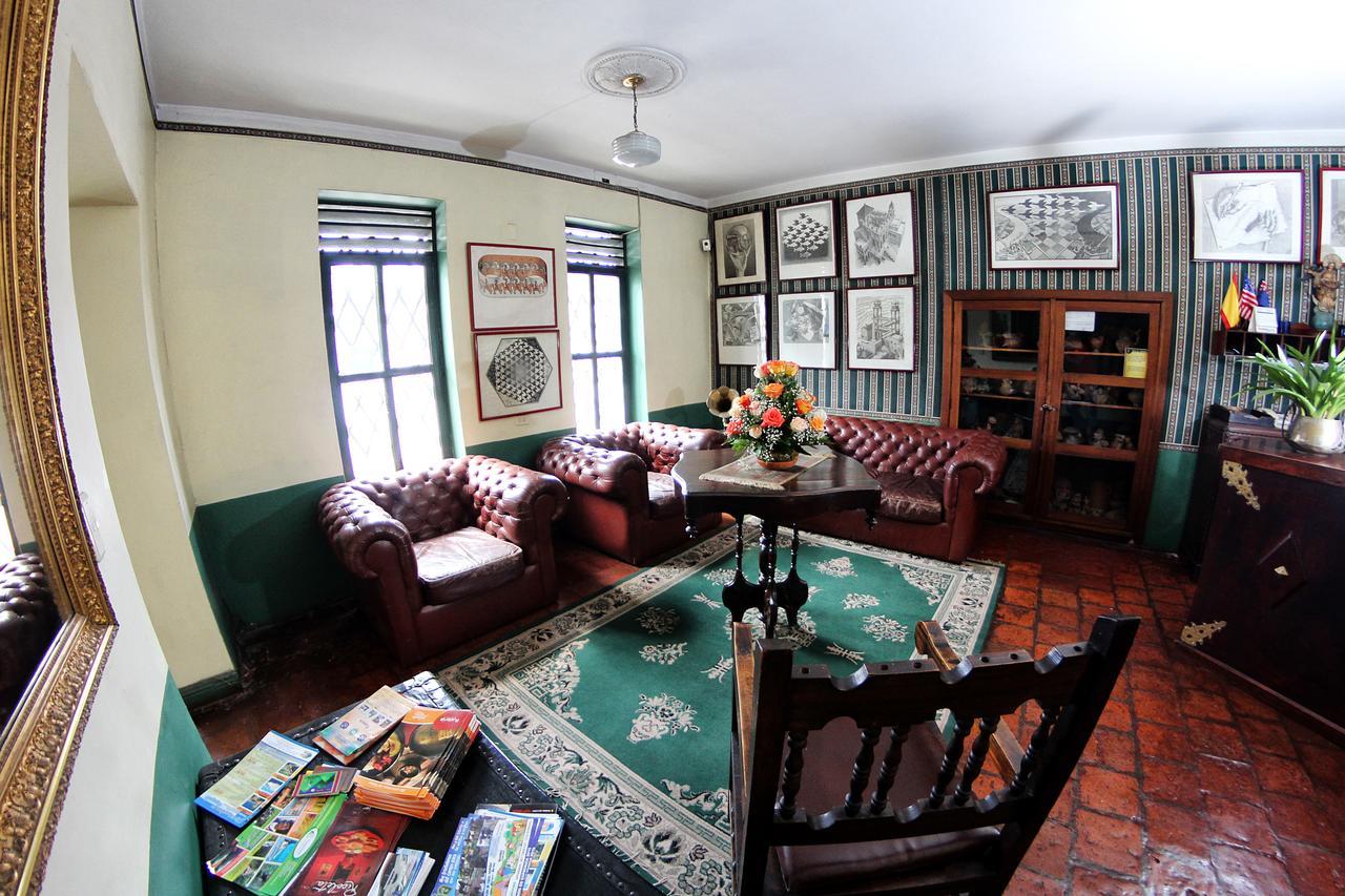 Hotel Los Balcones 포펜 외부 사진